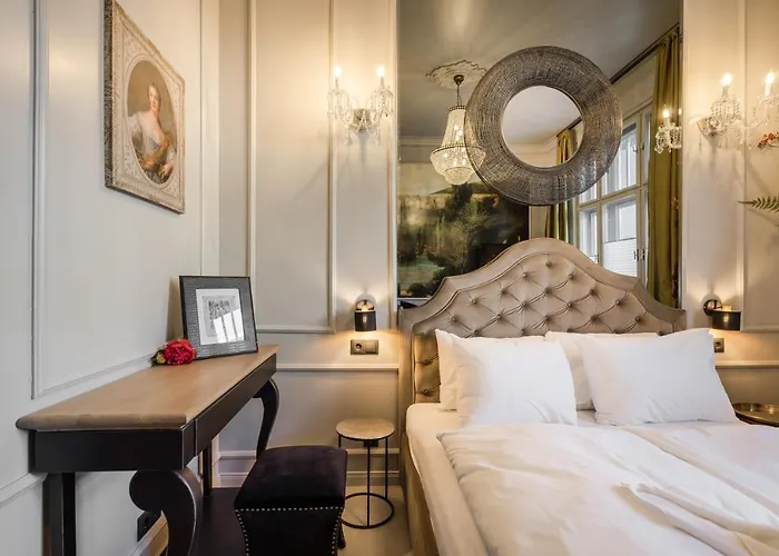 Bpr Violet Noir Apartment With A/C Budapest, Hungary