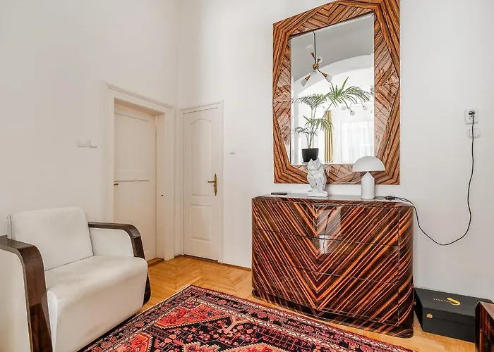 Aviator Apartment In The City Center Budapest, Hungary