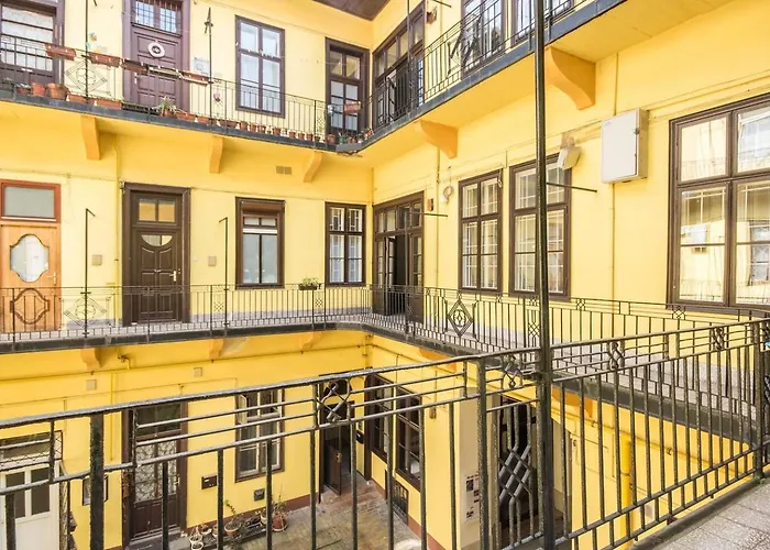 Brody Holiday-Calm And Comfort With Two Double Bed Budapest, Hungary