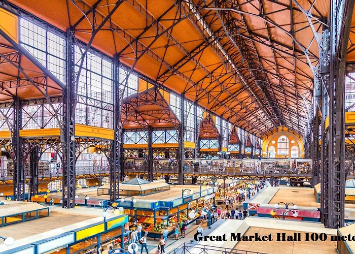 Downtown Elegance By Great Market Hall - 2 Bedrooms, 1 Living Room, 2 Bathrooms, Free Airconditioner, Free Italien Coffee Budapest, Hungary